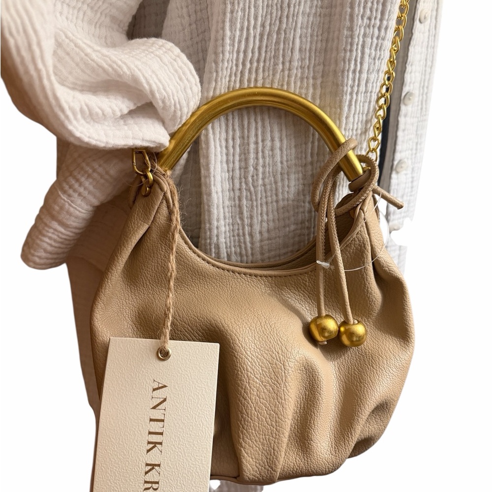Antik Kraft Beige Shoulder Bag with Gold Handle